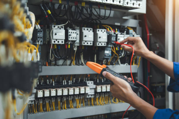 Professional Electrician in Germantown, IL